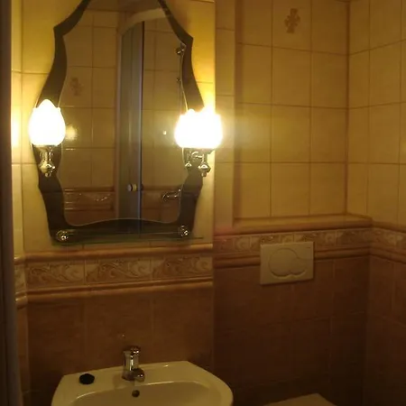 Deny 게스트하우스 2*